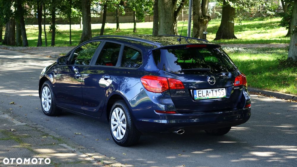 Opel Astra - 31