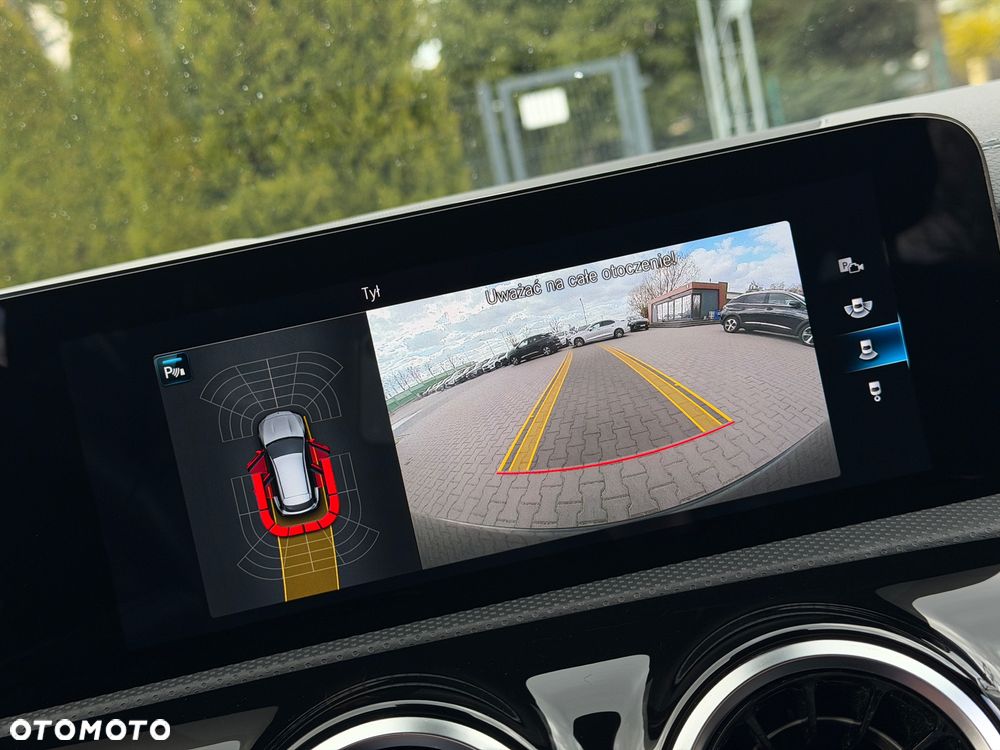 Mercedes-Benz CLA 220 d 8G-DCT - 23