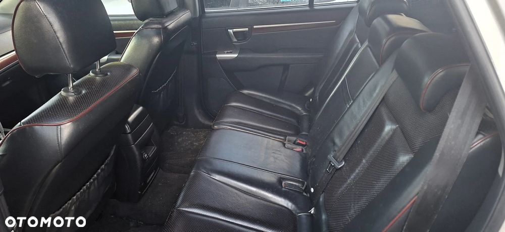 Hyundai Santa Fe - 10