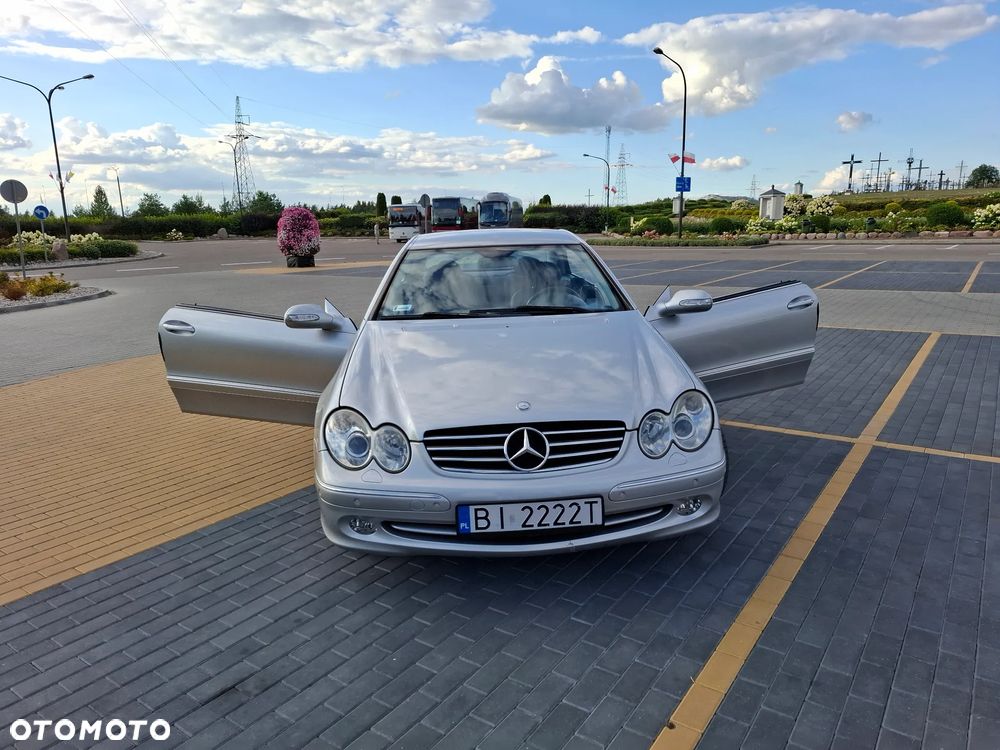 Mercedes-Benz CLK - 11
