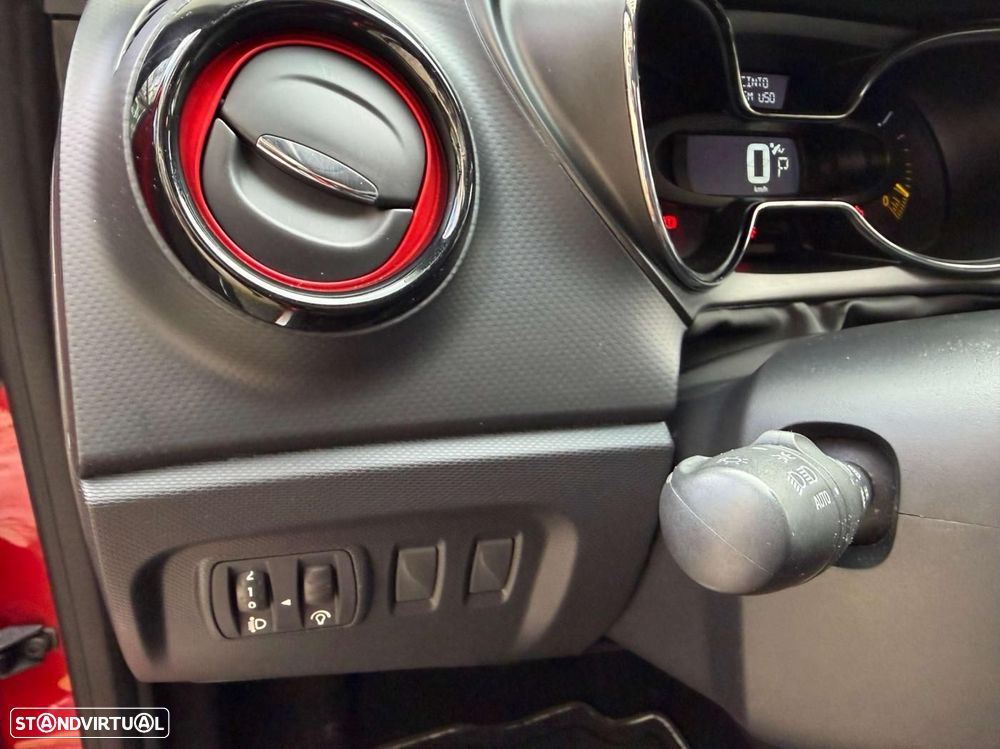 Renault Captur 1.2 TCe Exclusive XMOD EDC - 32