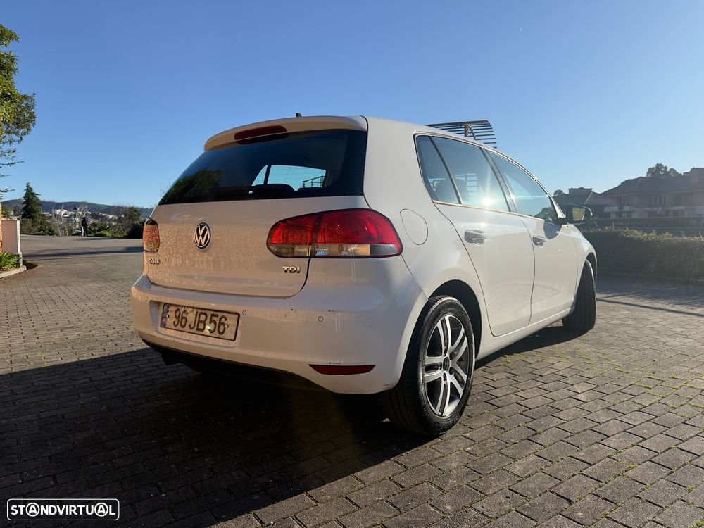 VW Golf 1.6 TDi Highline - 3