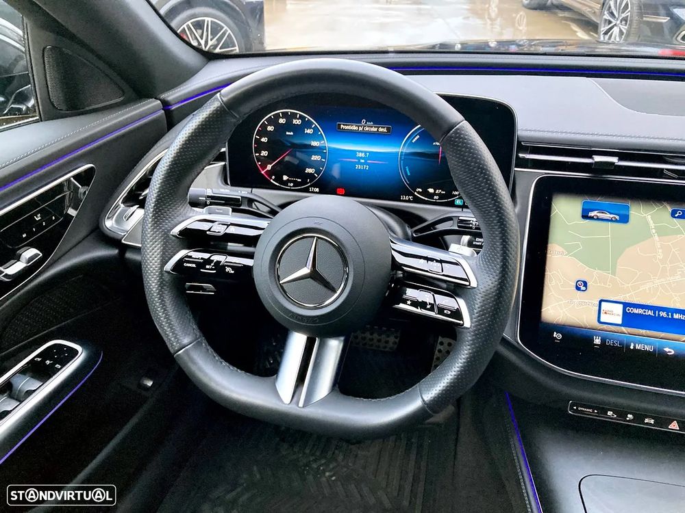 Mercedes-Benz E 300 e AMG Line - 14