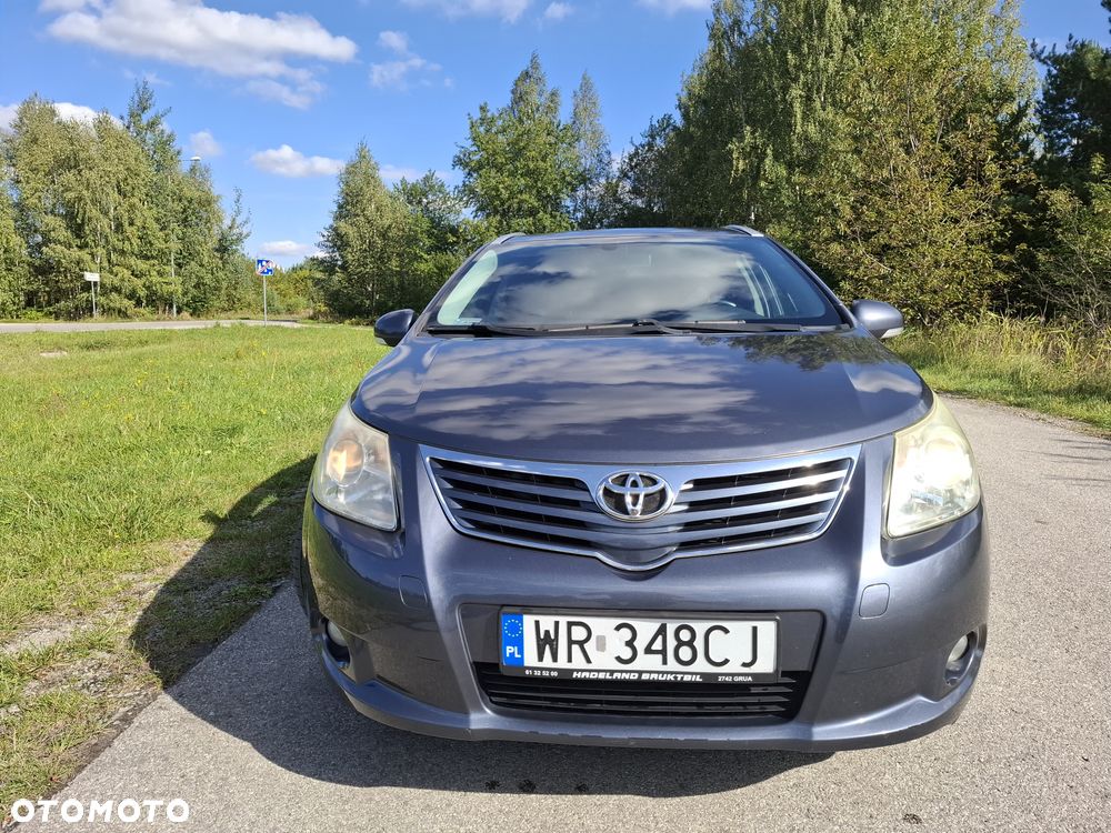 Toyota Avensis 1.8 Active - 4