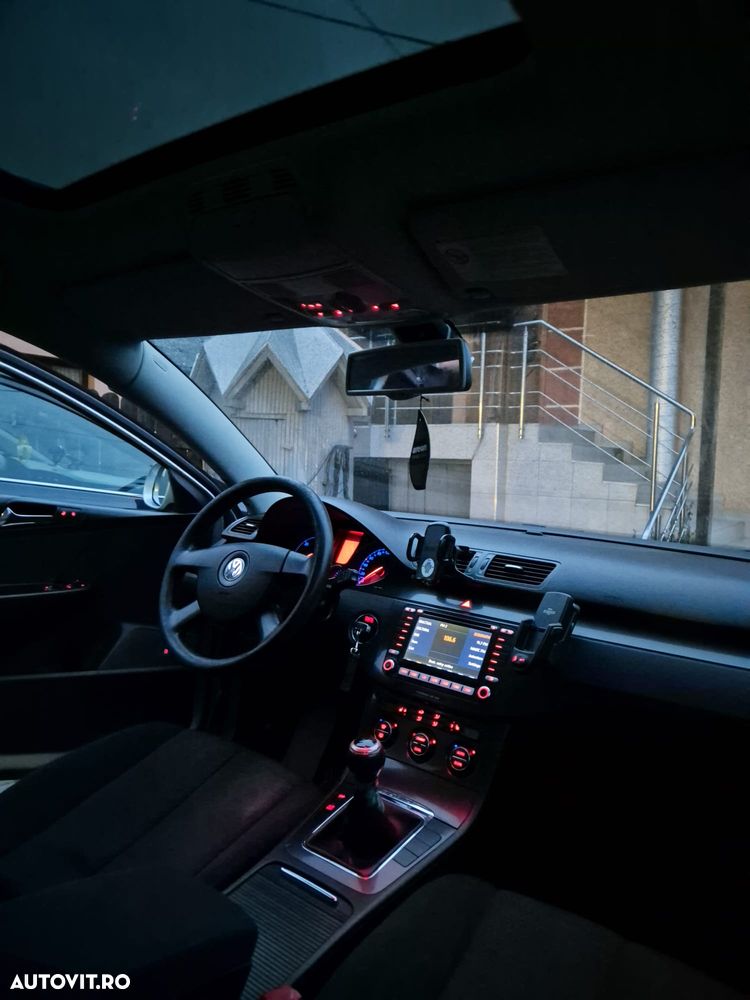 Volkswagen Passat 1.9 TDI DPF Comfortline - 13