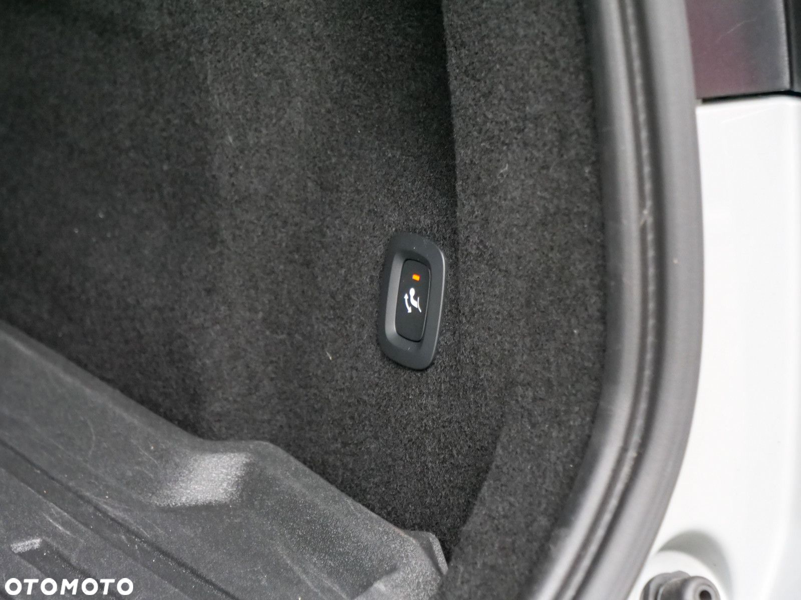 Volvo XC 60 - 36