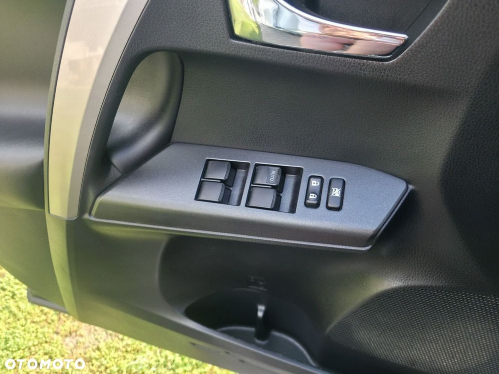 Toyota RAV4 - 26