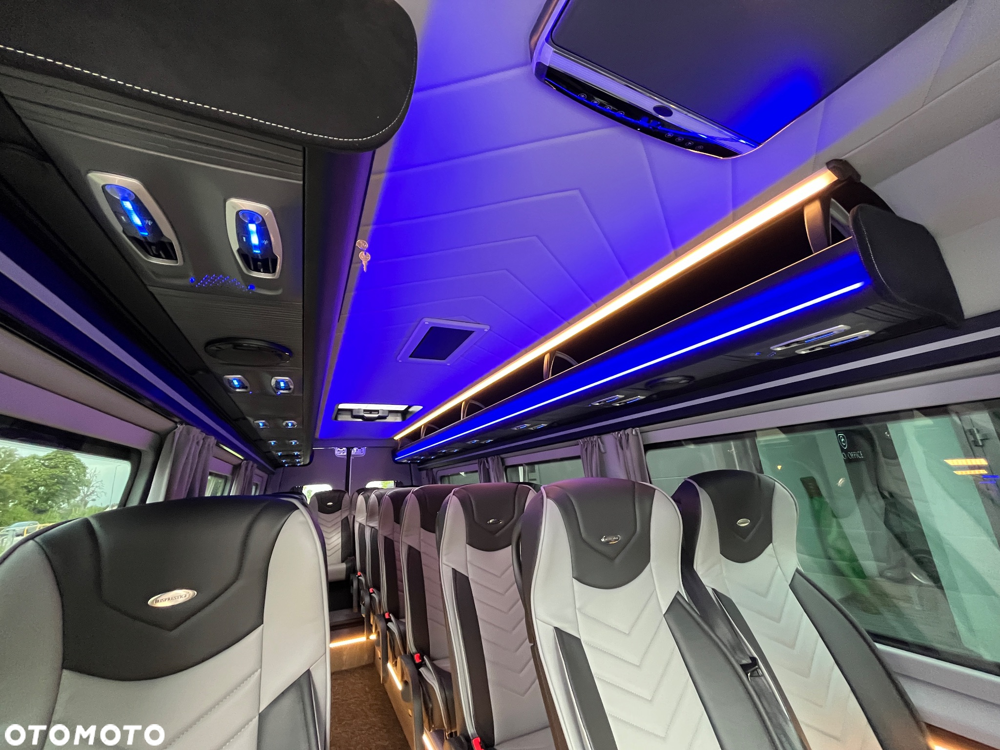 Mercedes-Benz Sprinter 519 - 15