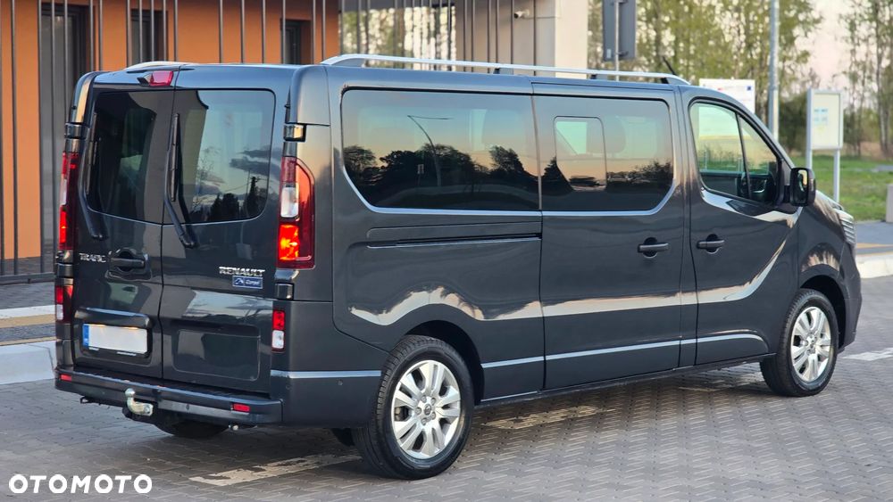 Renault Trafic - 18