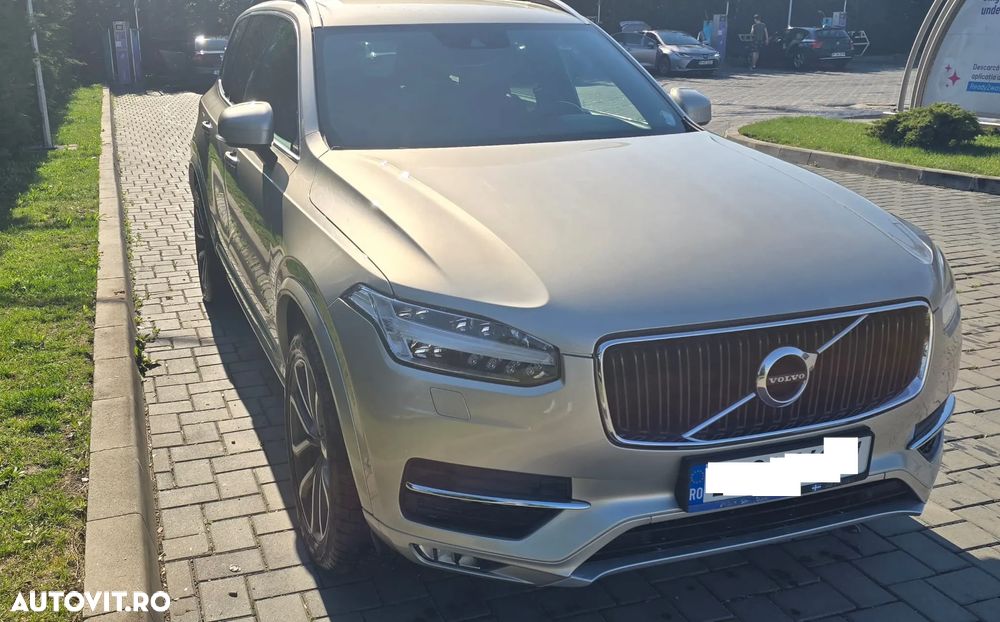 Volvo XC 90 - 4