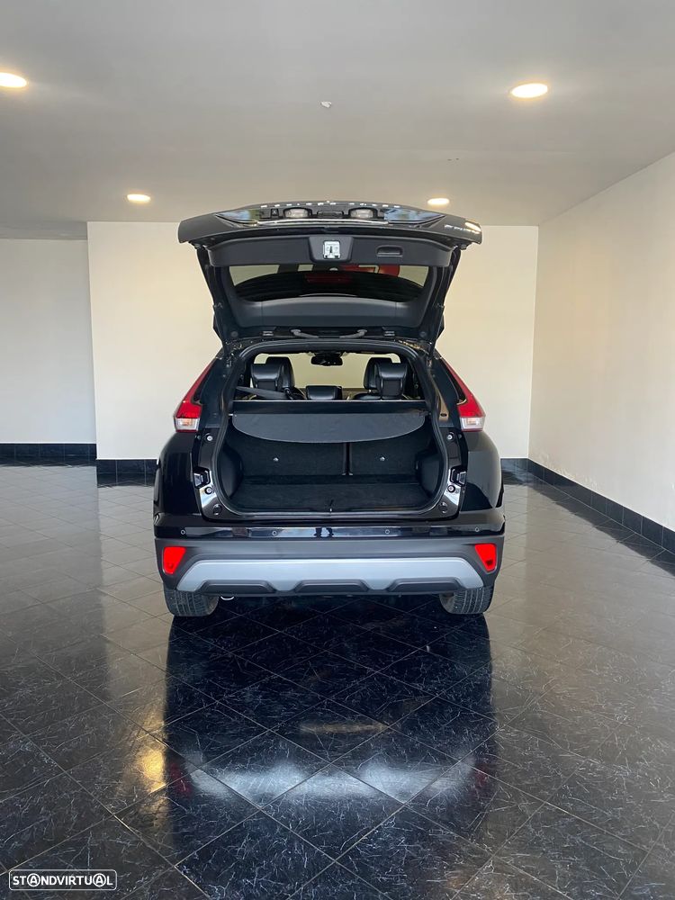 Mitsubishi Eclipse Cross 2.4 PHEV eMotion - 23