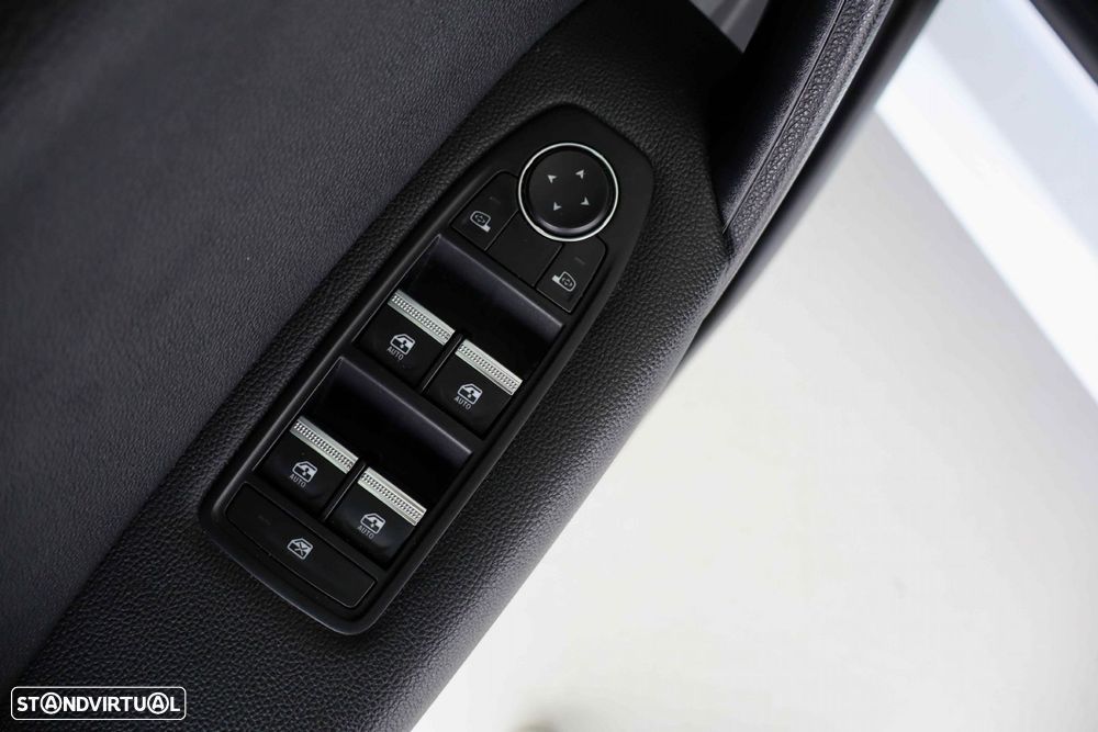 Renault Captur 1.0 TCe Evolution - 12