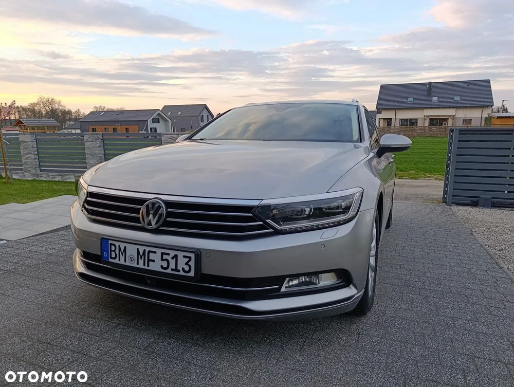 Volkswagen Passat 2.0 TDI (BlueMotion Technology) Comfortline - 19