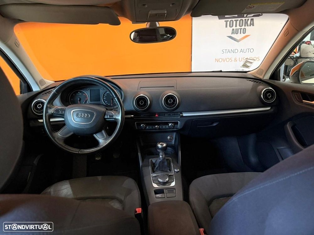Audi A3 Sportback 1.6 TDI S-line - 8