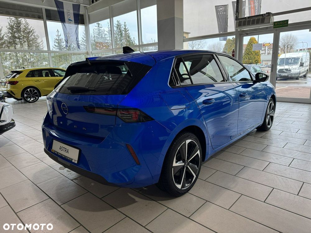 Opel Astra 1.2 T Edition S&S - 5