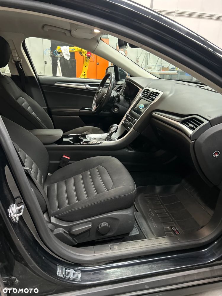 Ford Mondeo 2.0 TDCi Trend PowerShift - 8