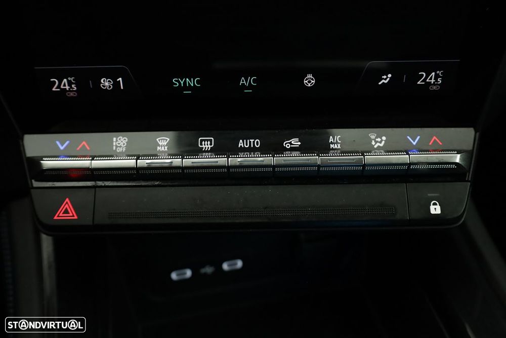 Renault Austral 1.2 E-Tech Techno Espirit - 13