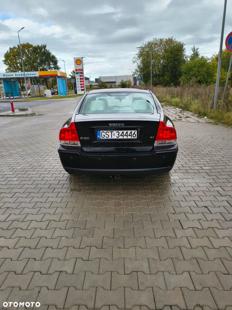Volvo S60