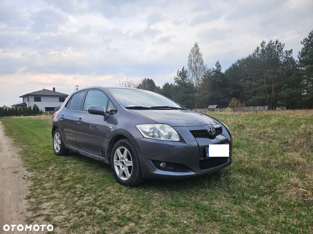 Toyota Auris 1.6 VVT-i Prestige - 1