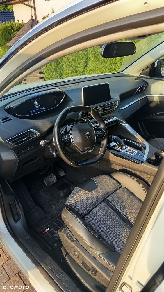 Peugeot 3008 1.5 BlueHDi Allure Pack S&S EAT8 - 12