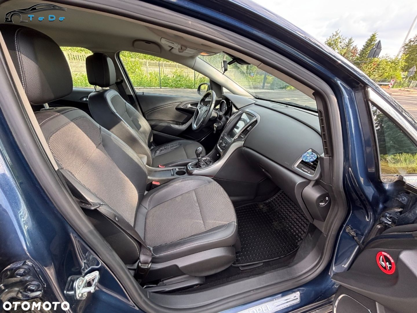 Opel Astra IV 1.6 Cosmo EU6 - 24