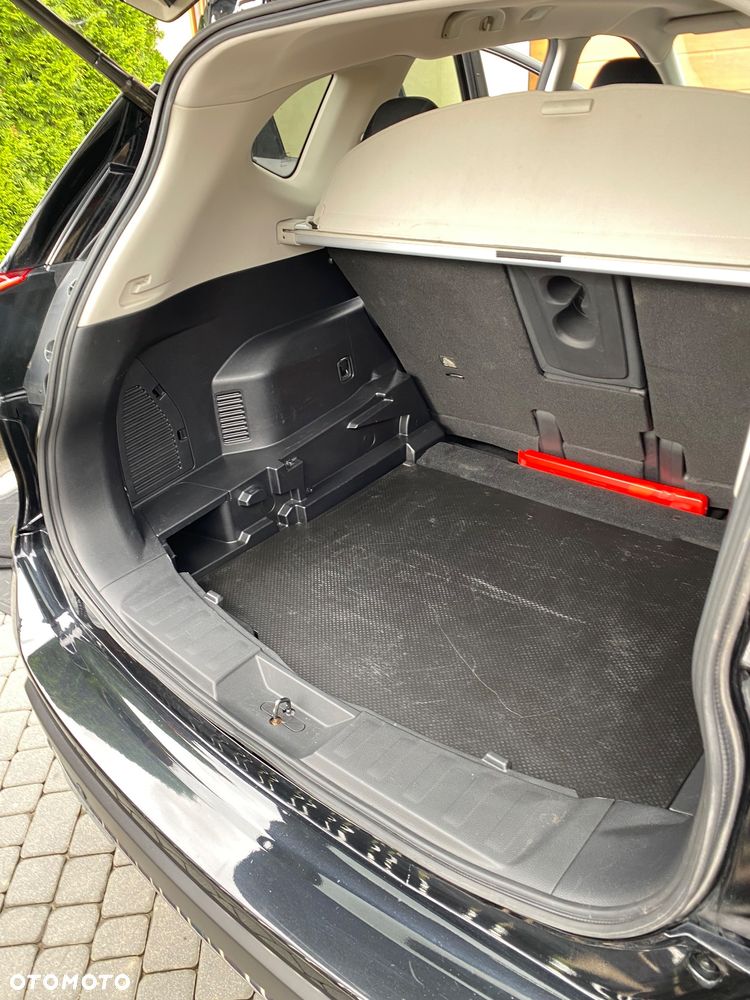Nissan X-Trail 1.3 DIG-T N-Connecta 2WD DCT - 8