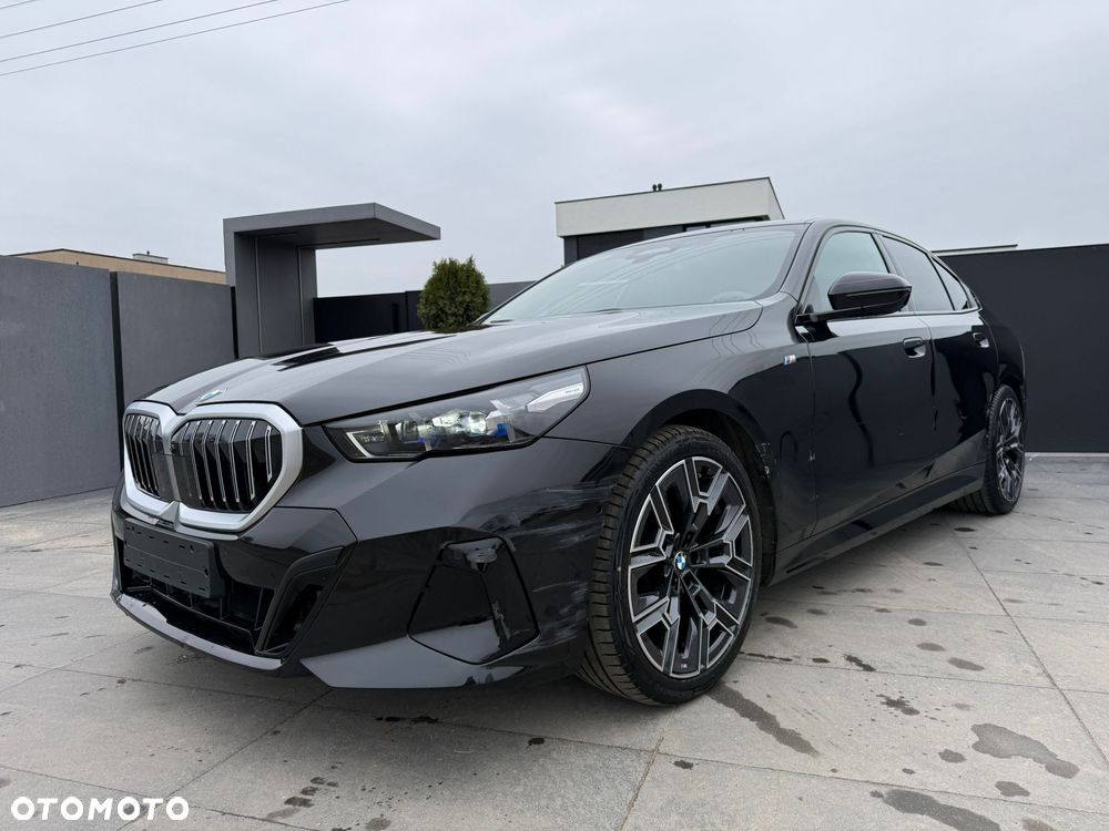BMW Seria 5 520d - 13