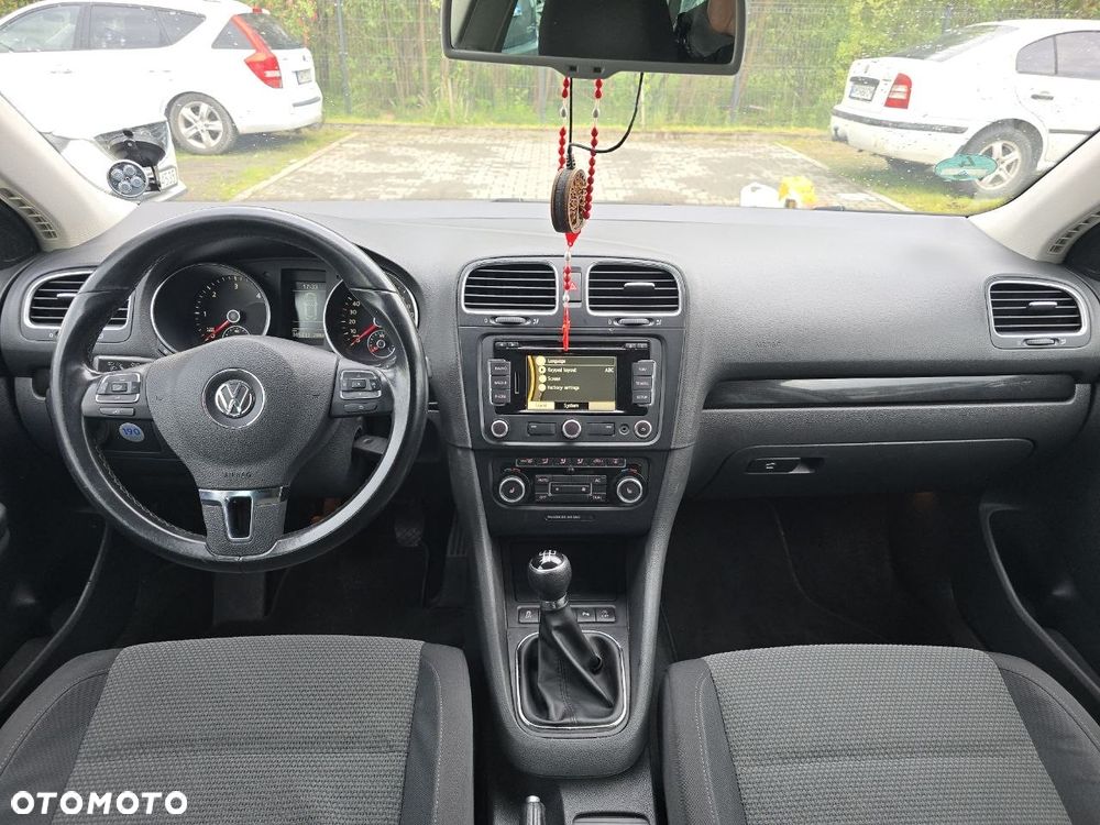 Volkswagen Golf 1.6 TDI Highline - 14
