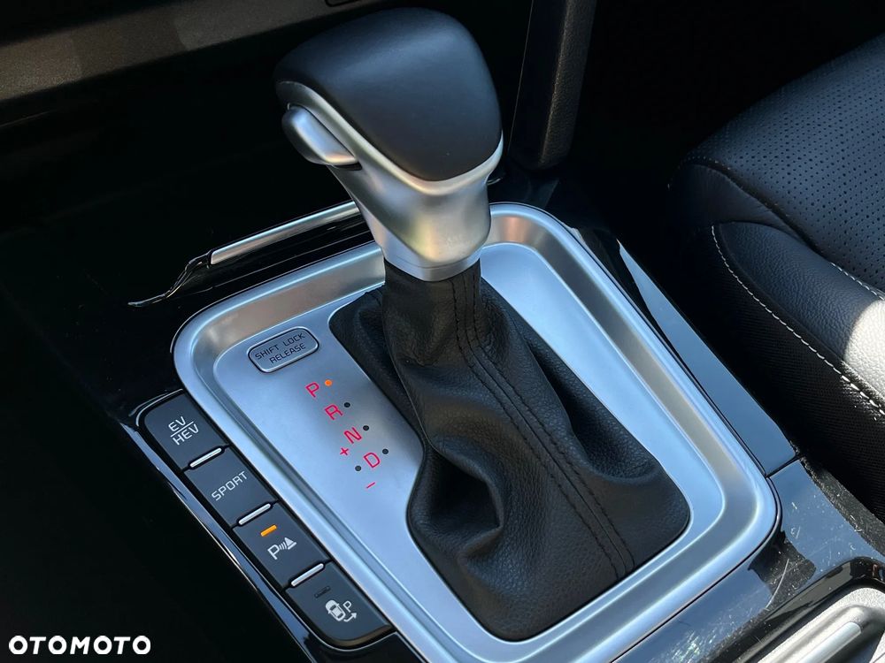 Kia XCeed 1.6 GDI DCT6 OPF Platinum Edition - 24