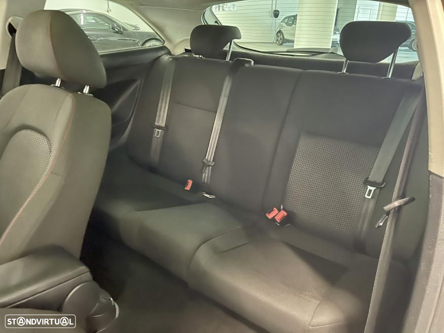 SEAT Ibiza SC 1.6 TDi FR - 23