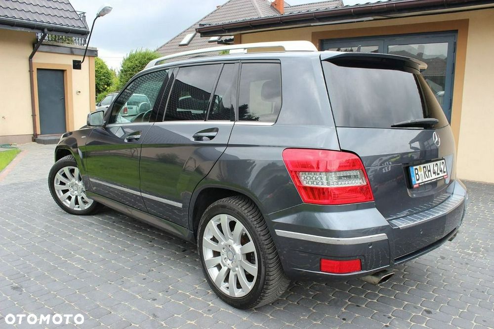Mercedes-Benz GLK 250 CDI DPF 4Matic BlueEFFICIENCY 7G-TRONIC - 40