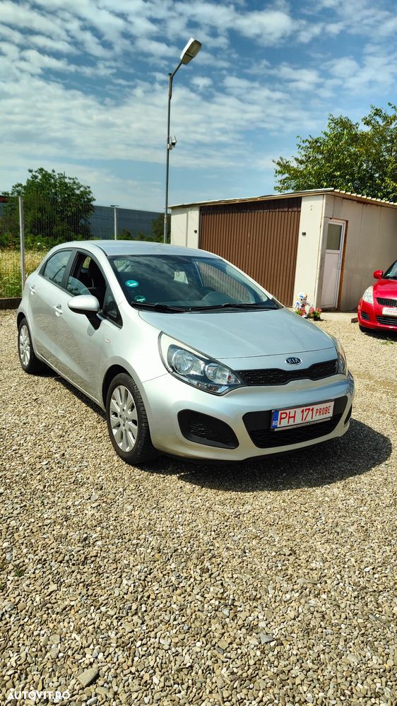 Kia Rio - 13