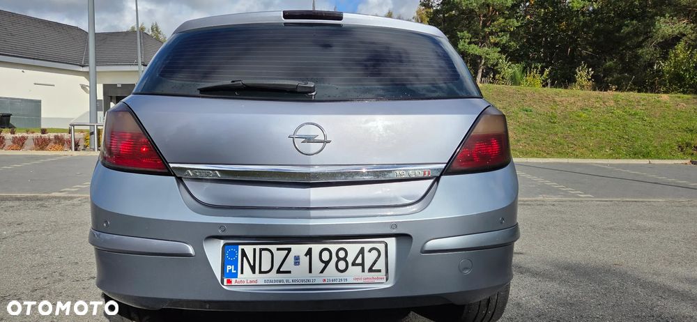 Opel Astra - 4