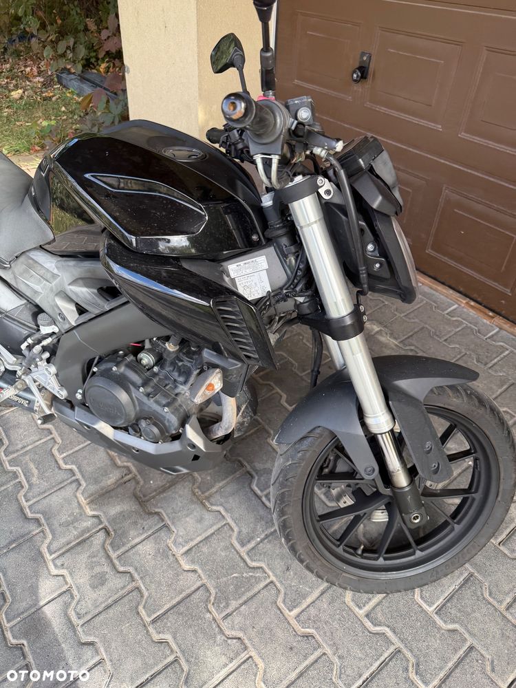 Yamaha MT - 21