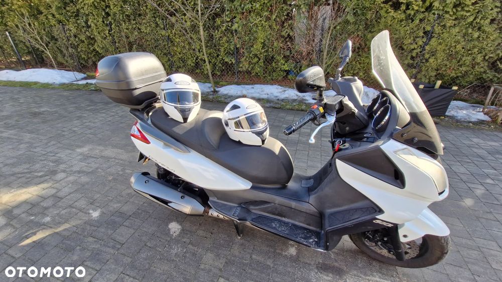 Kymco Downtown - 5