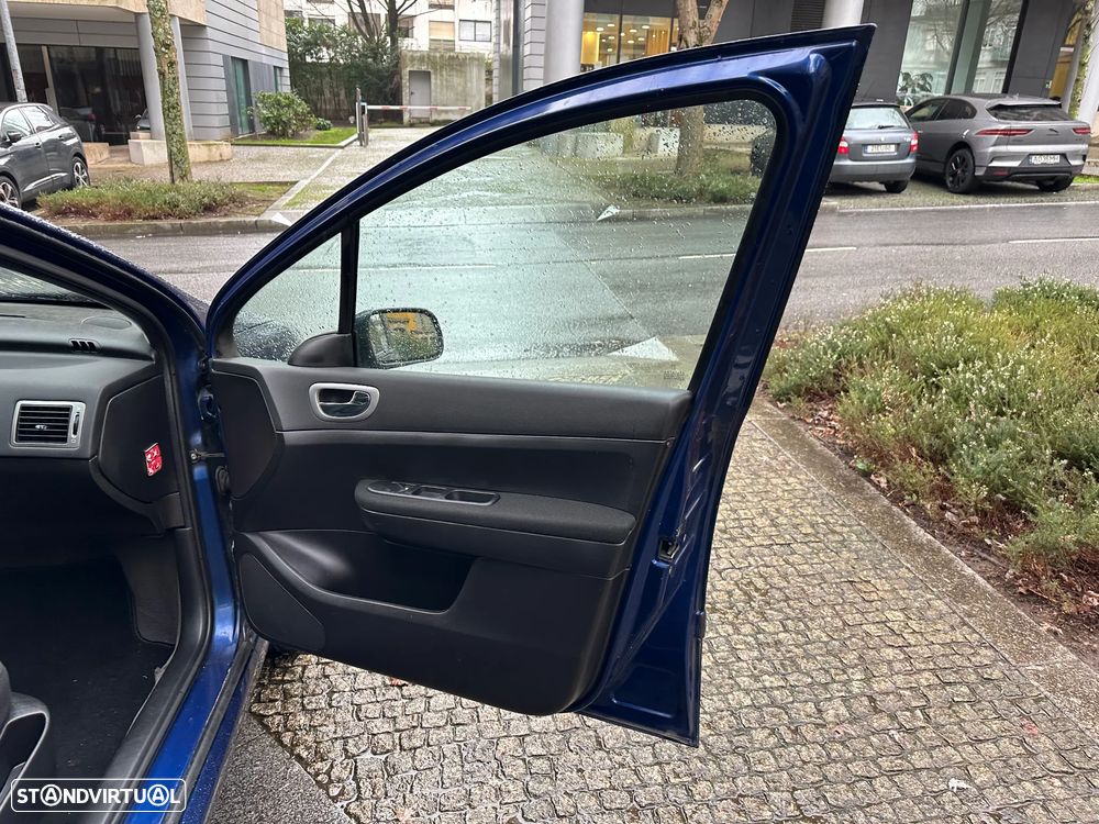 Peugeot 307 Break 1.4 HDi XS Premium - 18