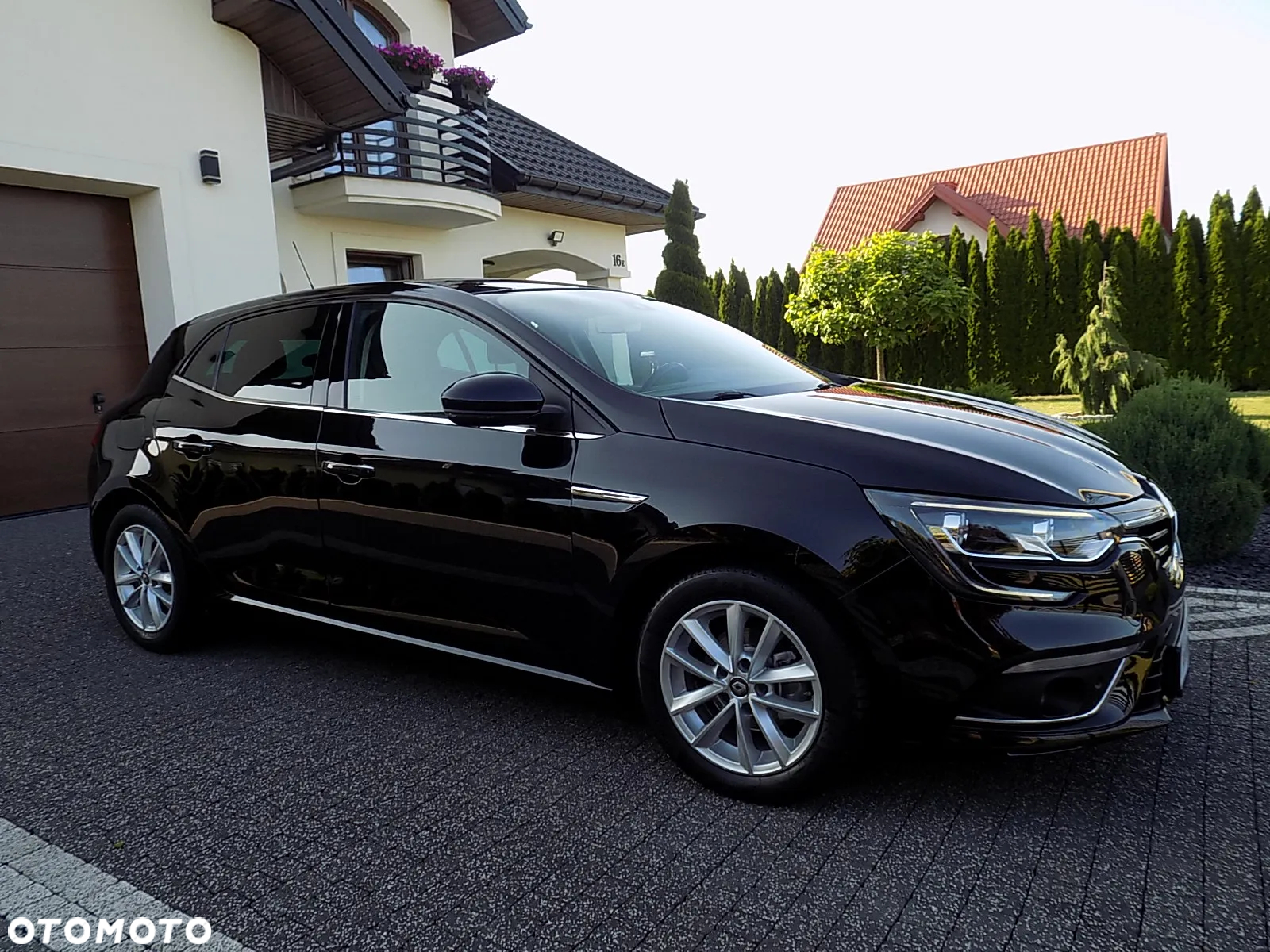 Renault Megane ENERGY TCe 100 LIMITED - 5