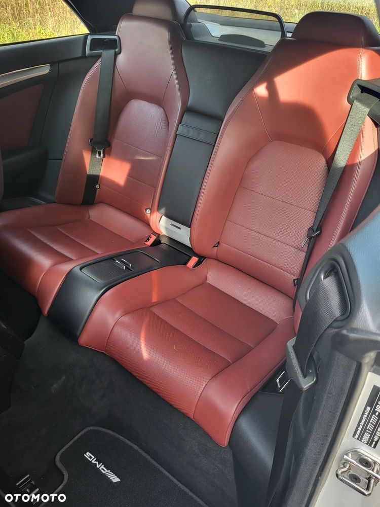 Mercedes-Benz Klasa E 350 CDI BlueEff - 11