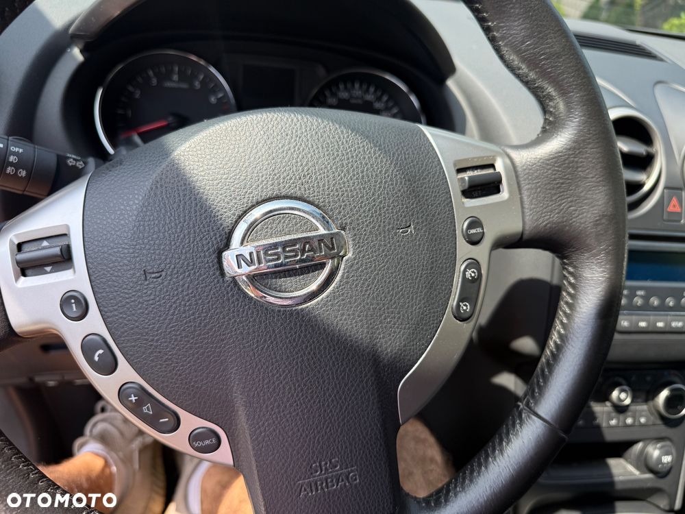 Nissan Qashqai+2 2.0 4x4 Tekna - 38