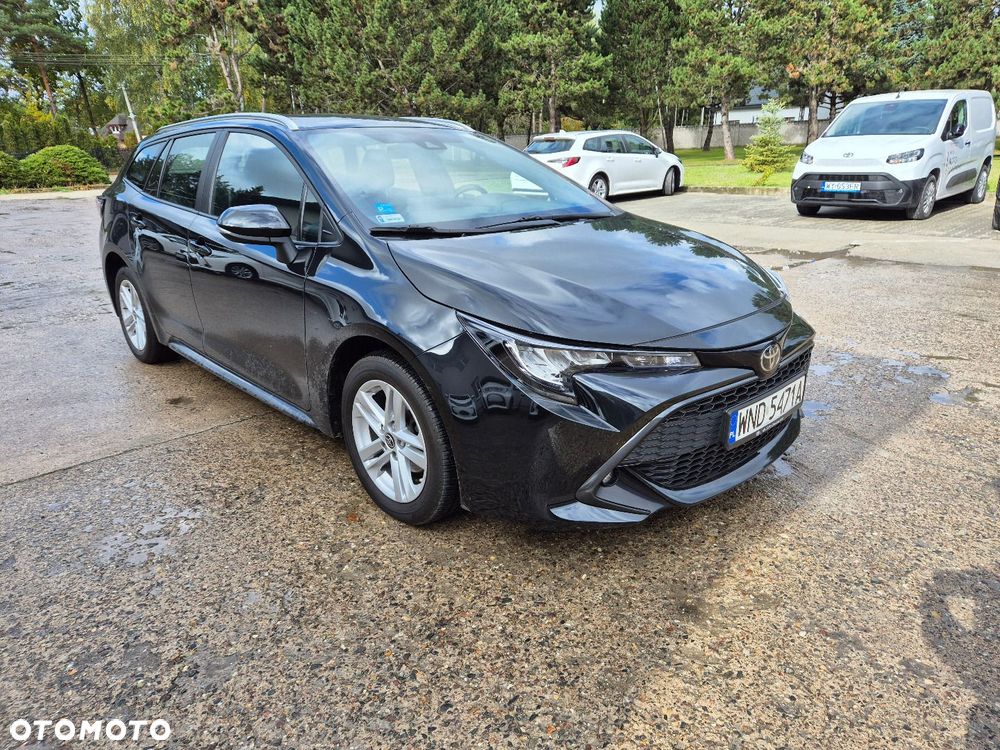 Toyota Corolla - 4
