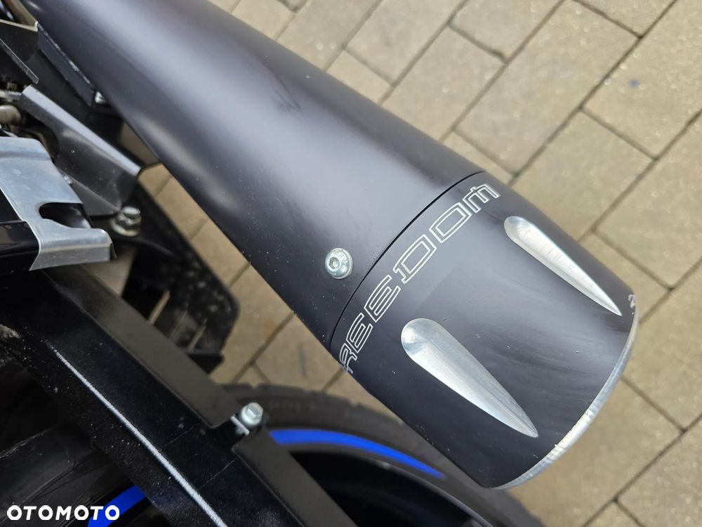 Suzuki Boulevard - 6