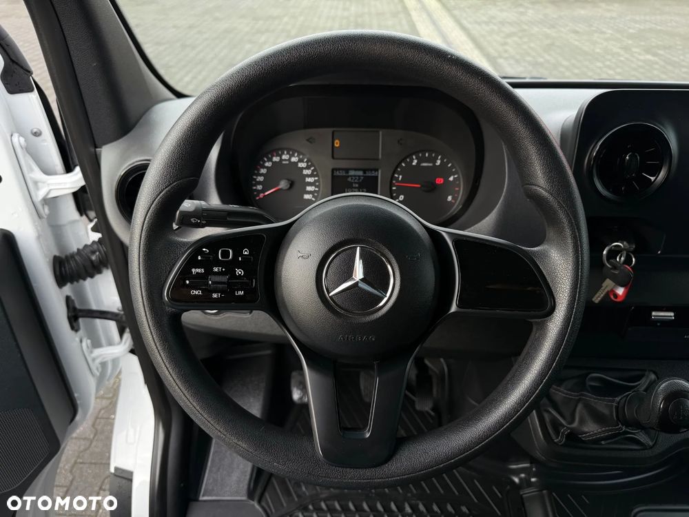 Mercedes-Benz Sprinter 319 CDI V6 L2H2 Doka Brygadówka 4-miejsca Zabudowa Warsztatowa Salon PL - 17