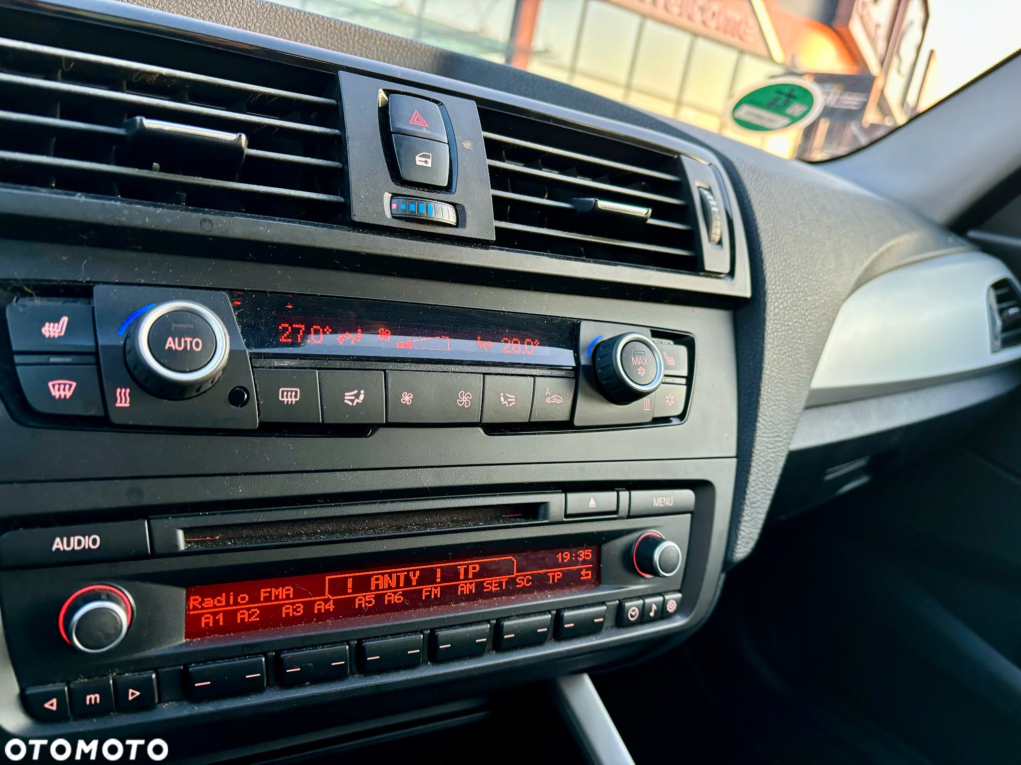 BMW Seria 1 118i - 8