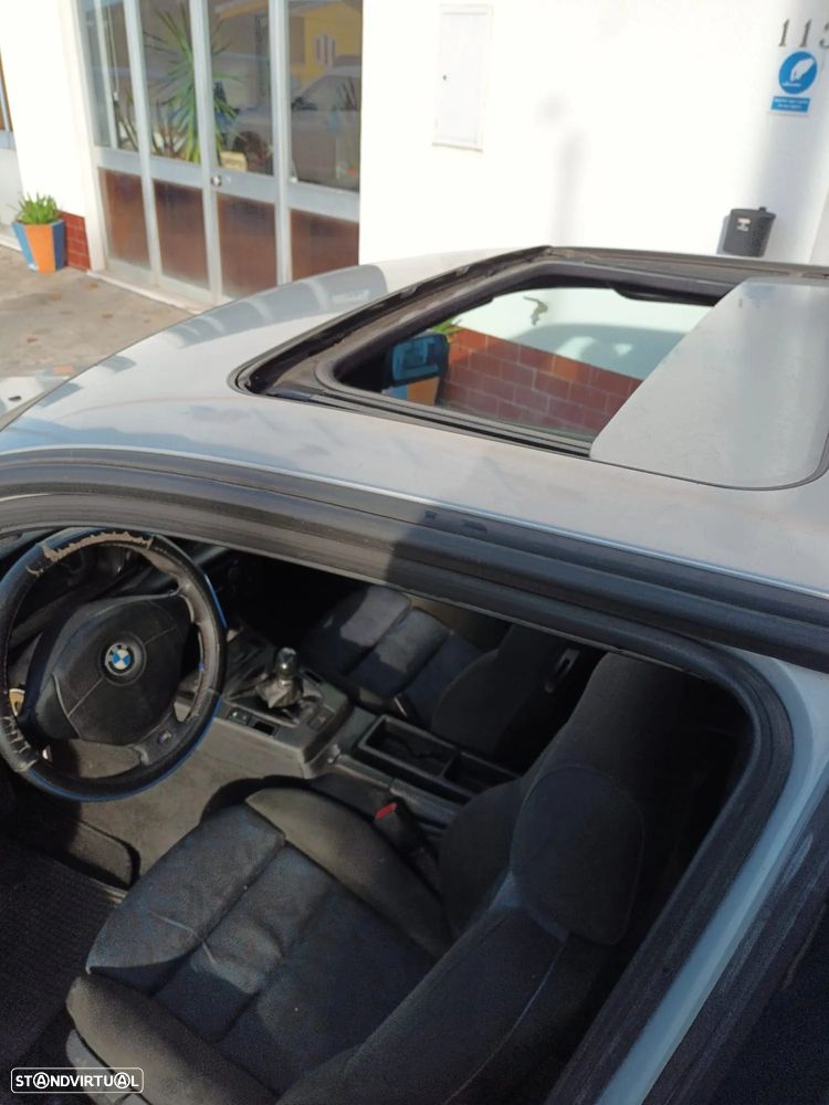 BMW 318 tds Compact - 11