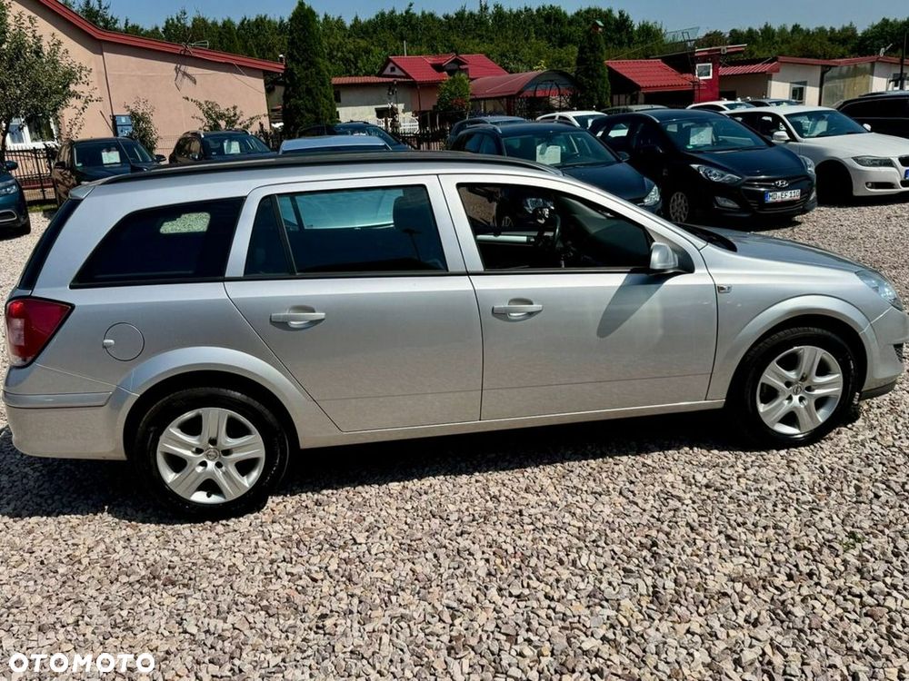 Opel Astra - 10