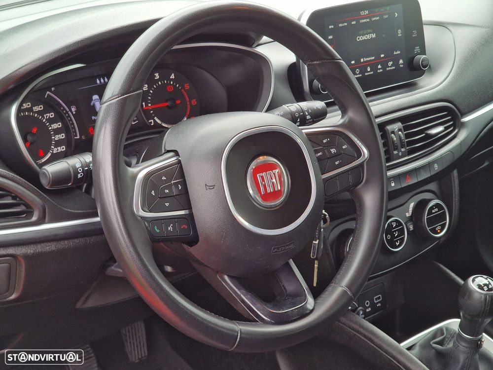 Fiat Tipo 1.3 M-Jet Lounge J17 - 16