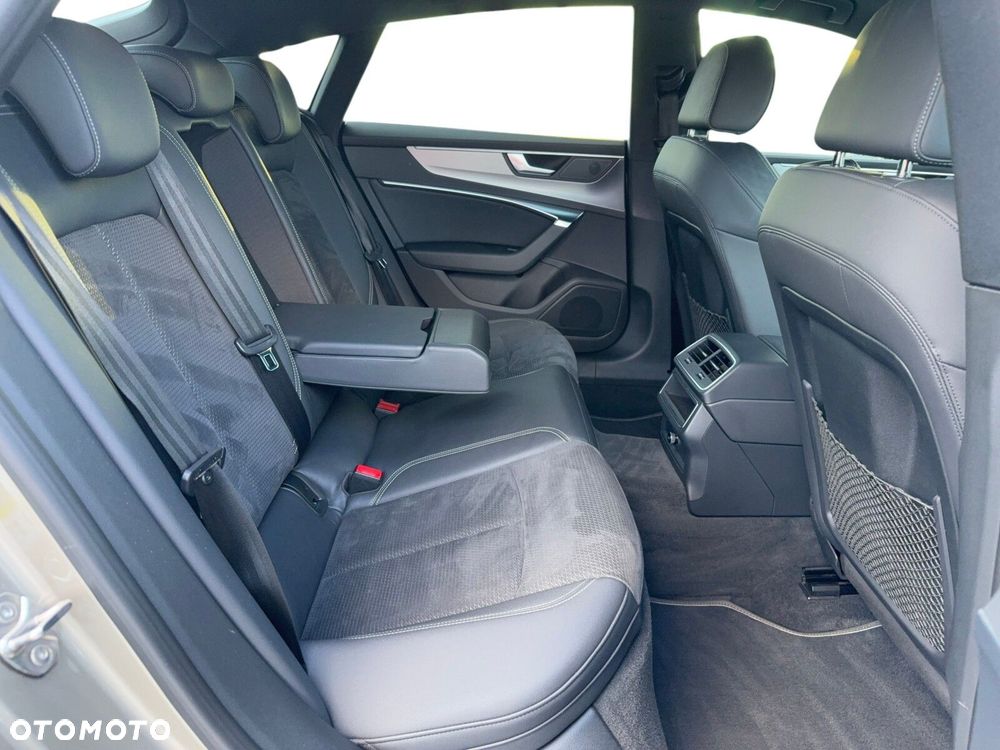 Audi A7 Sportback - 14