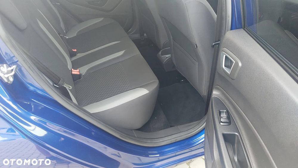 Ford Fiesta - 30