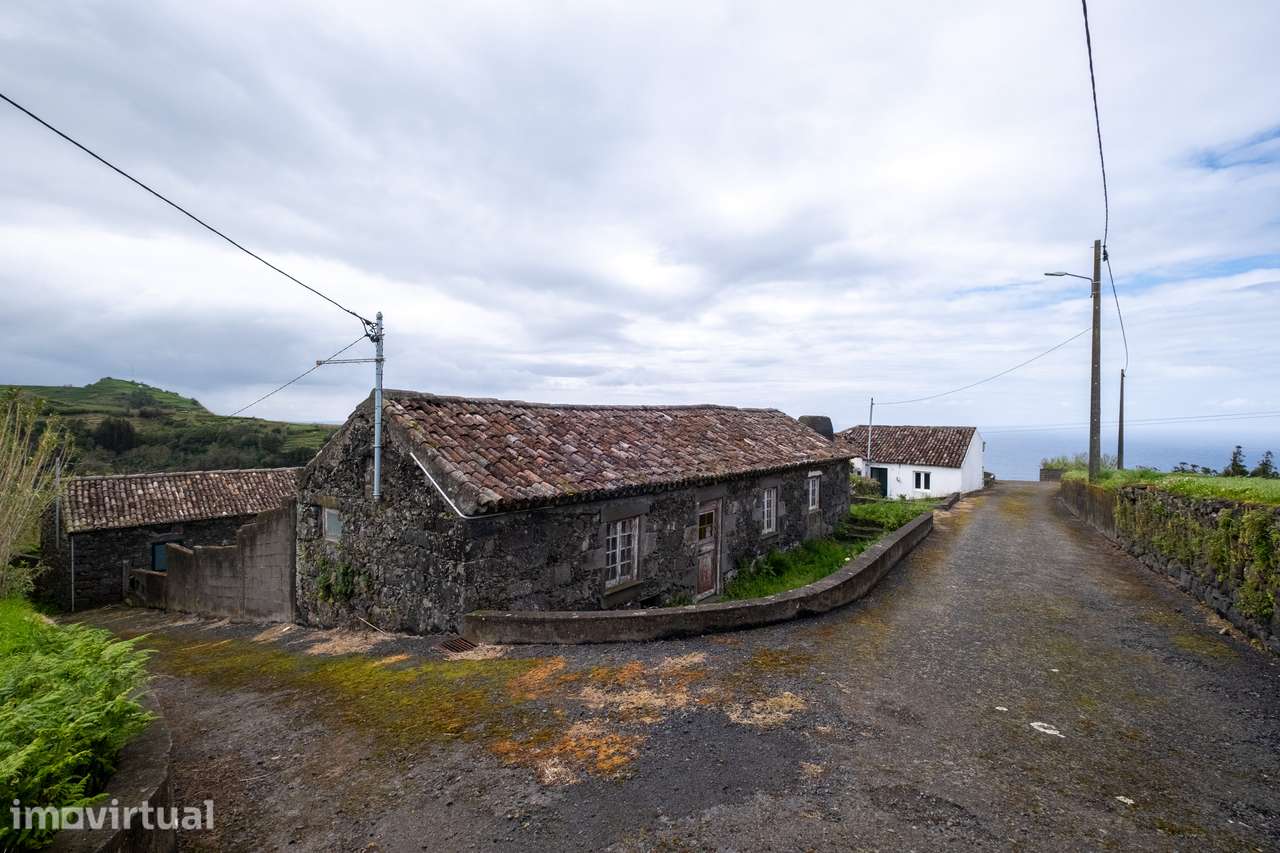 Moradia em Pedra no Nordeste – Oportunidade de Reabilitação - Grande imagem: 2/6