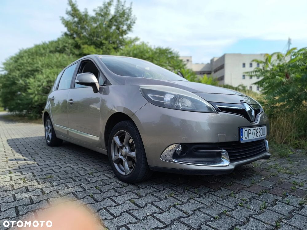 Renault Scenic 1.6 16V 110 TomTom Edition - 2